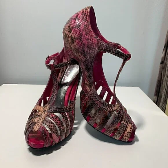BCBGirls pink and purple snakeskin heels.  Size 8.​ - Picture 2 of 7
